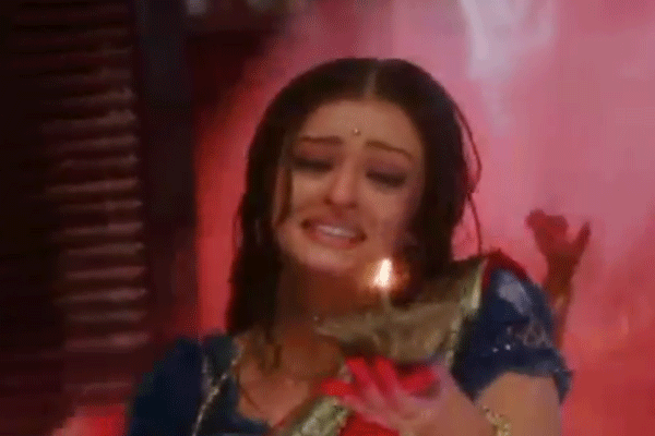 Aishwarya marks 20 years of superhit film DEVDAS