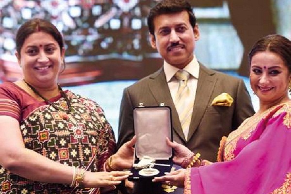 Award makes Divya very happy