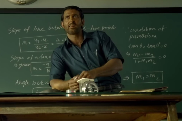 Bollywood Review: SUPER 30