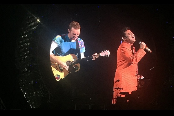 Coldplay Concert Chris Martin live