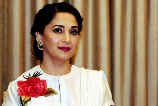 Madhuri turns 49 party on the sets