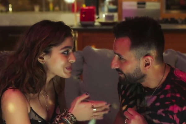 Review of film JAWAANI JAANEMAN