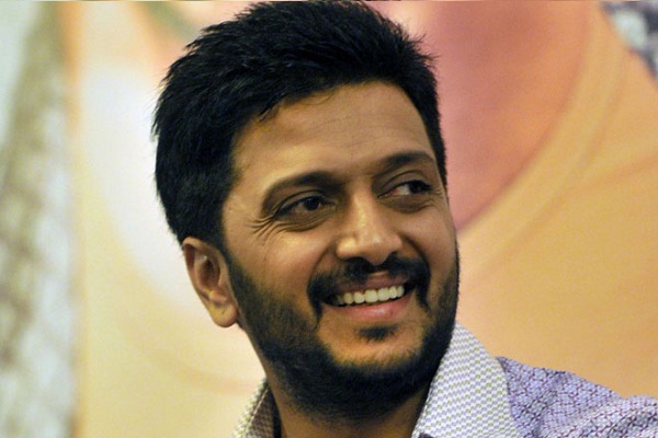 Riteish Deshmukh turns 39
