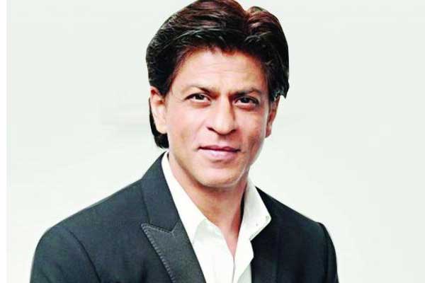 Shah Rukh "detained" at L.A. airport