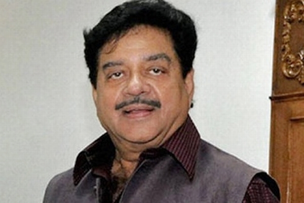 Shatrughan Sinha turns 71