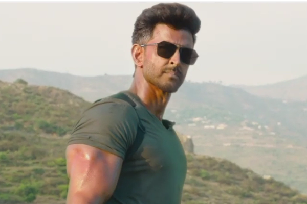 Teaser launch of movie WAR