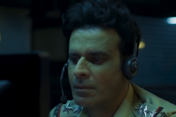 Trailer of film `DIAL 100`