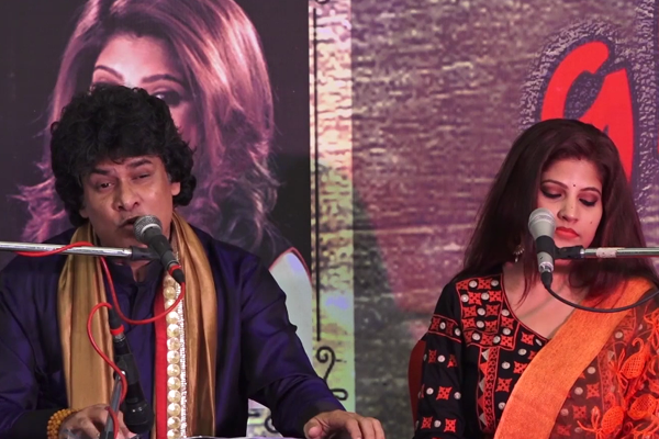 Tribute to Mirza Ghalib - `Ghaliban`