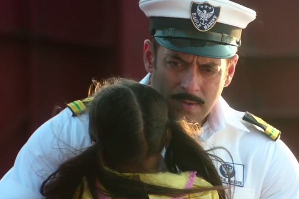 Turpeya song of film Bharat launched