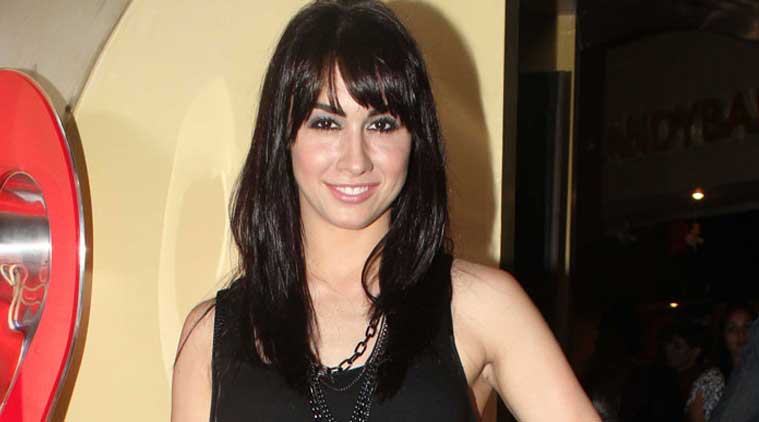 Lauren in WELCOME TO KARACHI